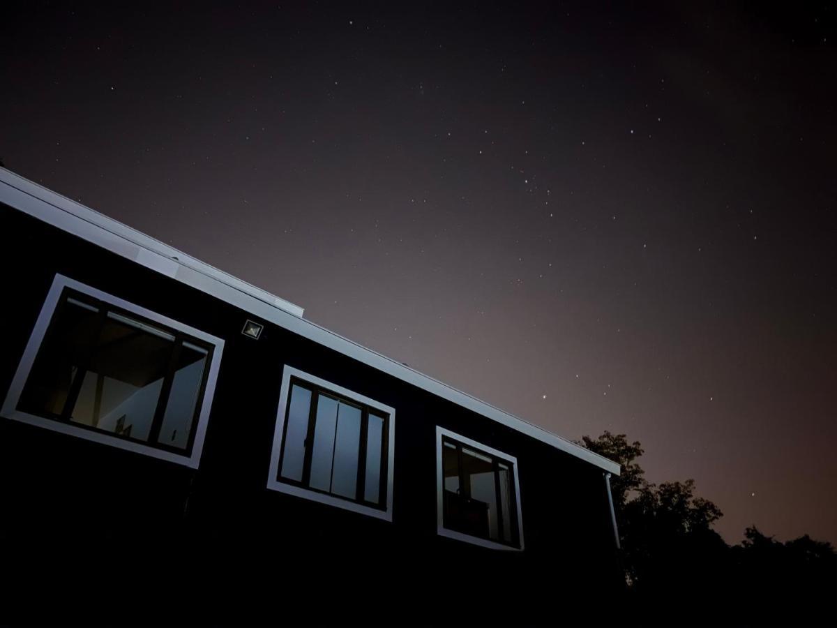 Guesthouse All You Need - All Rooms Have An Ocean View! Shimoda (Shizuoka) Exterior foto